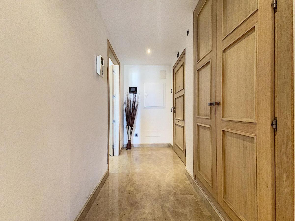 Lovely Apartment With Pool & Sea Views - Marina Del Castillo 2129 Manilva Kültér fotó