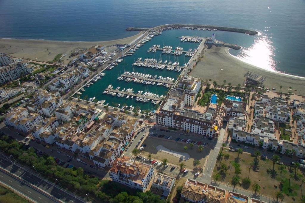 Lovely Apartment With Pool & Sea Views - Marina Del Castillo 2129 Manilva Kültér fotó