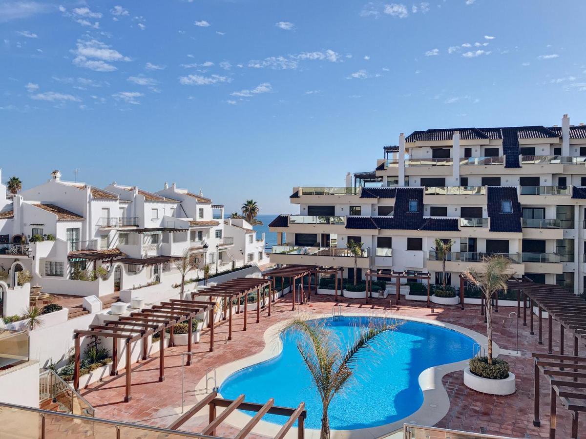 Lovely Apartment With Pool & Sea Views - Marina Del Castillo 2129 Manilva Kültér fotó