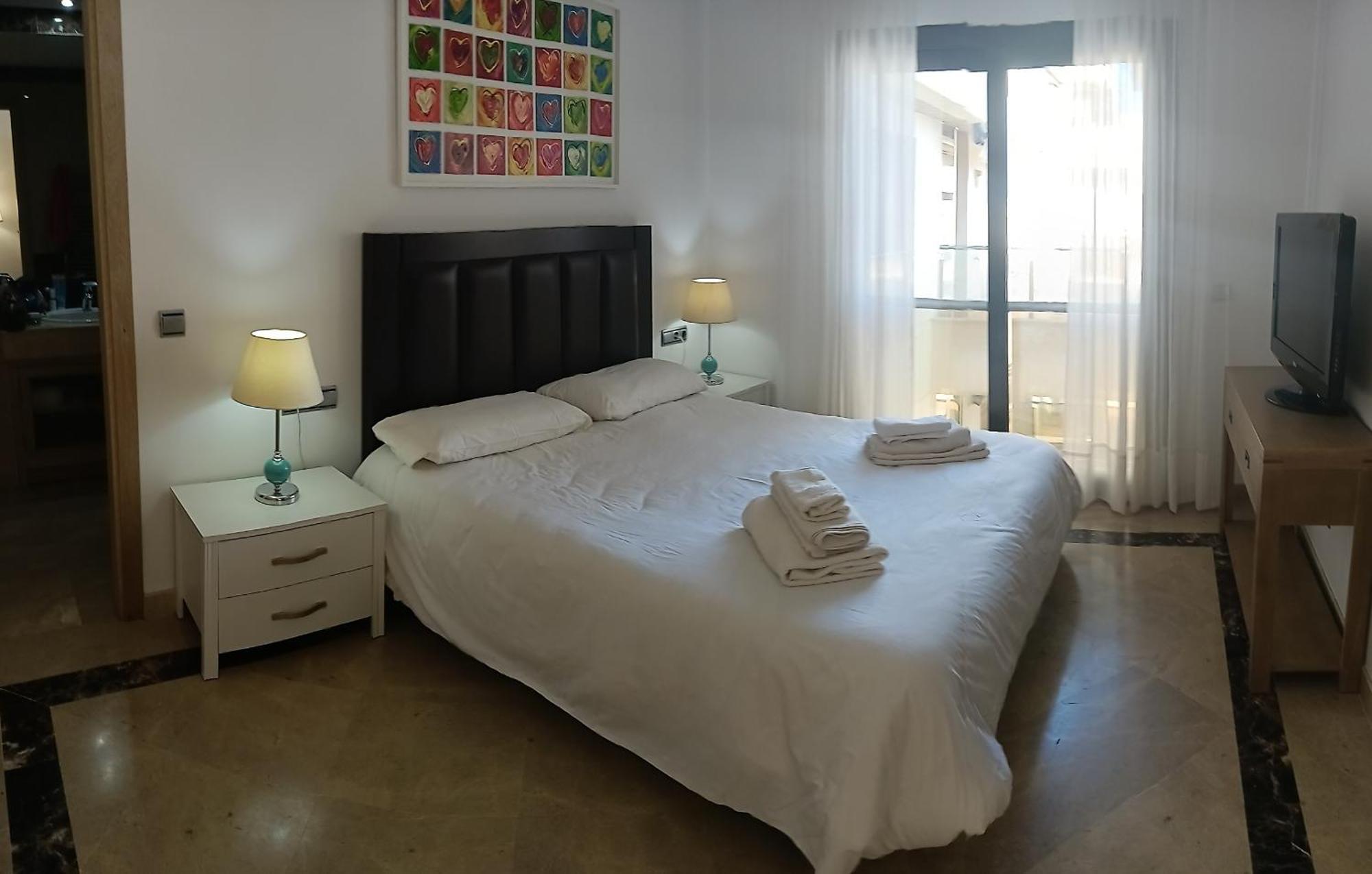 Lovely Apartment With Pool & Sea Views - Marina Del Castillo 2129 Manilva Kültér fotó